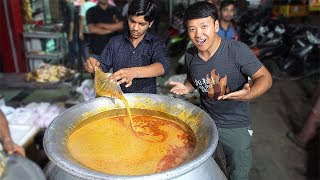 INSANE Mutton Soup & BEST Masala Dosa at 3 AM! Street Food Tour of Hyderabad India
