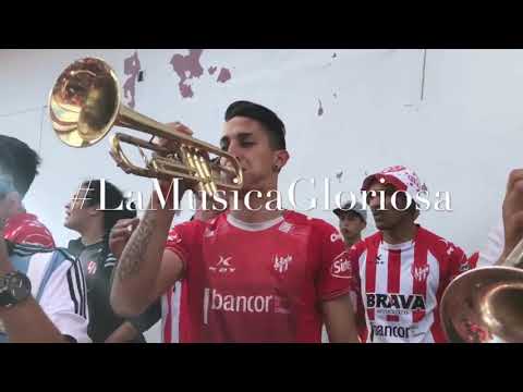 "La Hinchada Que Más Alienta. La 61 y Los Capangas" Barra: Los Capangas &bull; Club: Instituto