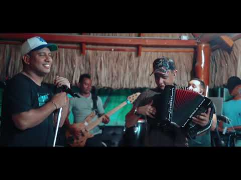 Ya Tengo Quien Me Quiera - Mando Ruiz y Camilo Arevalo