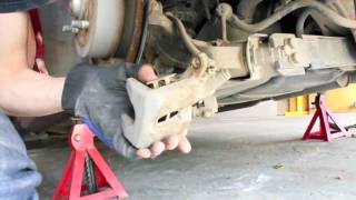 preview picture of video 'How to replace rear brake pads on a Honda Civic'