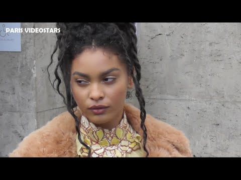 Sharon ALEXIE @ Paris Fashion Week show défilé Chloé 1 october 2020 / octobre