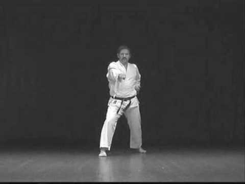 1. Hyong: Chon-Ji, 19 Bewegungen