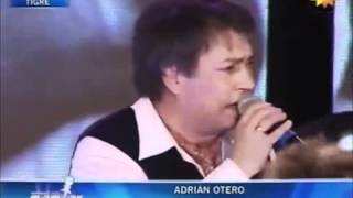 Juntos a la par |  Adrian Otero