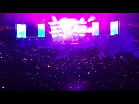 Vasco Rossi Kom15 Live Bari - Sally