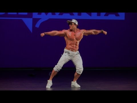 Musclemania Asia 2016 - Guest Poser Hwang Chul Soon (South Korea)