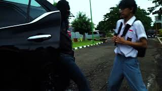 TRAPPED TRAILER