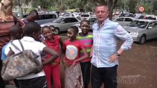 Vilo Rozboril a jeho africký tanec (V SIEDMOM NEBI) Vilo Rozboril a jeho africký tanec (V SIEDMOM NEBI)