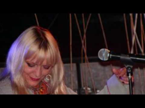 Małgorzata Ostrowska - W.H. Białe konie