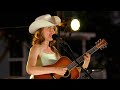 Brennen Leigh "Don't You Ever Give Up on Love" LIVE on The Texas Music Scene