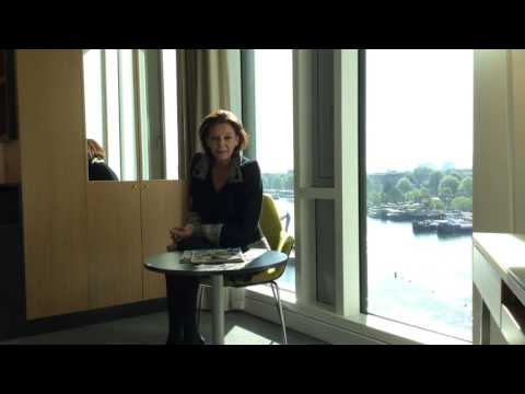 Accessible hotel -  Doubletree by Hilton Amsterdam CS - 28 accessible rooms