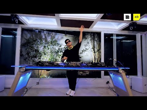 VINNE Live @ Revealed Night Global Afterparty ADE 2021