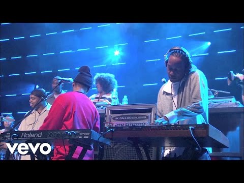Snoop Dogg - Pop Lock Interlude (Live at the Avalon) ft. Ric-Hard