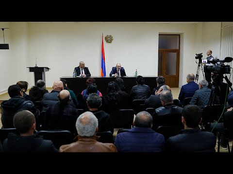 «Մեղավոր եմ զգում այն գերեվարված մեր եղբայրների ընտանիքների առաջ, որոնց այս անգամ չհաջողվեց վերադարձնել»․ Փաշինյանը հանդիպել է Հայաստան վերադարձած շիրակցի գերիների հարազատների հետ