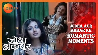 Download lagu Jalal चुपके से निहारने आए Jodha को | Jodha Akbar | Jodha Aur Akbar Ke Romantic Moments | Zee TV mp3