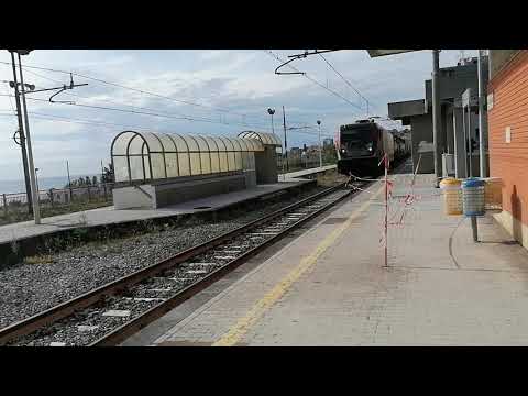 treno merci belvedere marittimo