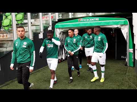 #groutr Opkomst spelers FC Groningen voor warm up voor de wedstrijd tegen FC Utrecht
