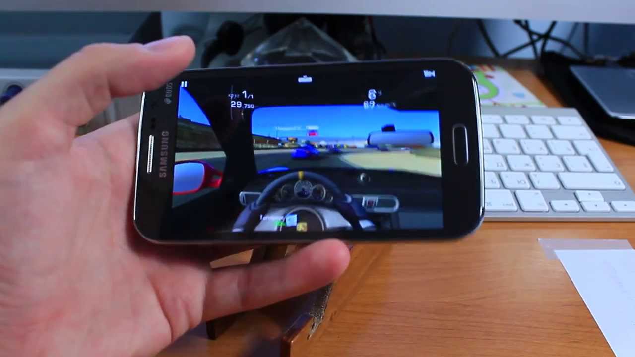 Смартфон Samsung GT-I8552 Galaxy Win ceramic white (белый)