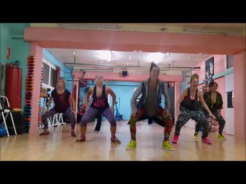 Zumba -Warm Up- Cassey Doreen "Girls just want to have Fun"