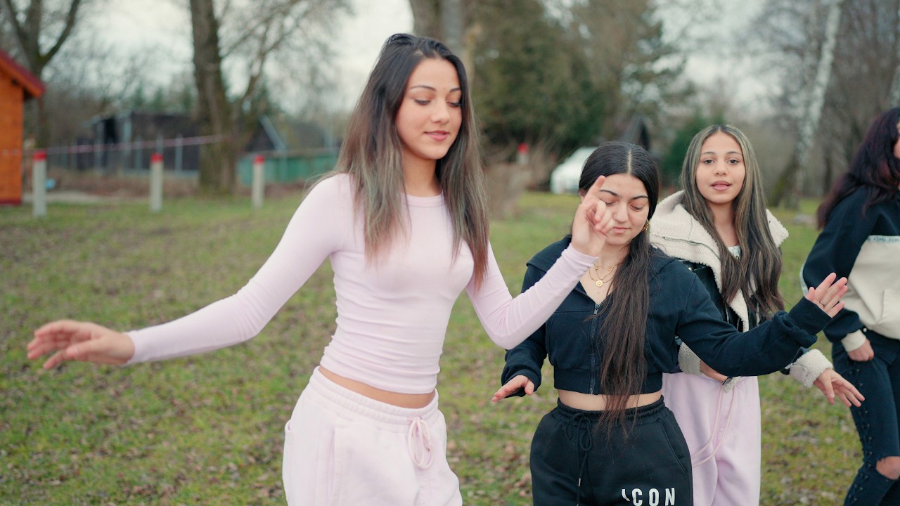 Barca a spol - Tanecne cover video od Gipsy Titanic