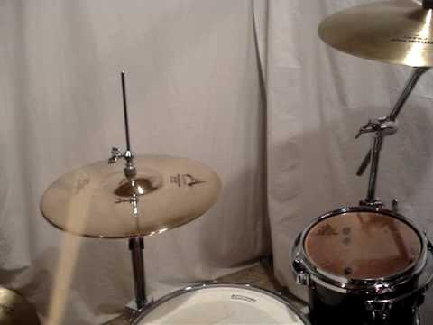 Zildjian Avedis 14" A Custom Projection Hi Hats demo