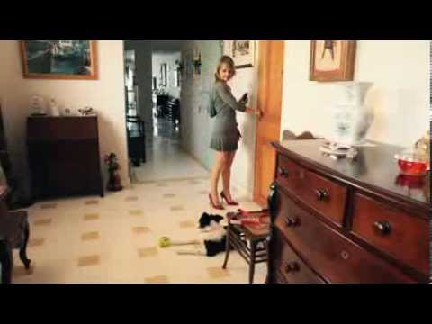Royal Canin Maine Coon Kitten 2kg video