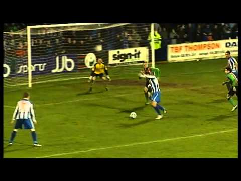 Coleraine 3 - 3 Glentoran (AET - Glentoran win 3 - 2 on Pens) 14.3.11 (JJB CUP REPLAY)