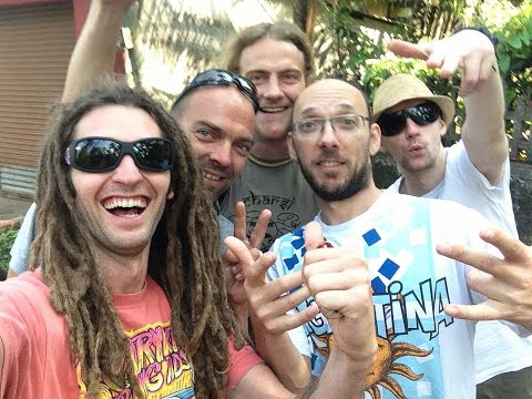 COSMO - A Window into the Past | Old Travel Pictures