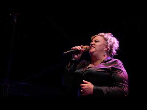 🎵 Kaz Hawkins performing At Last