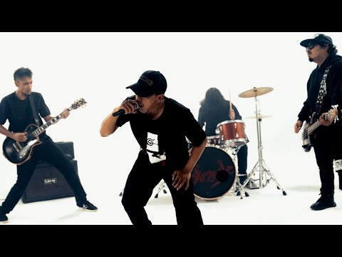 STRANGLE - Malai Jiuna Deu x Dudh Bhat (Official Music Video)