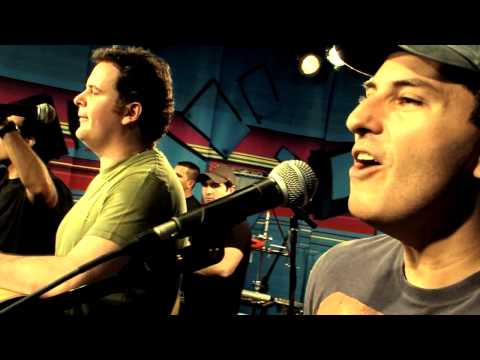 Inimigos da HP em "Toca um samba aí" no Estúdio Showlivre 2010