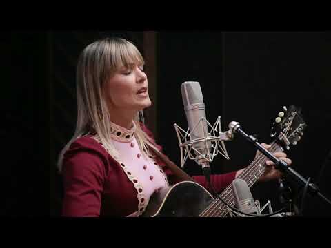 Jill Andrews live at Paste Studio on the Road: Nashville