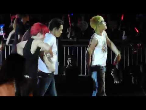140817 JYJ The Return of the King in HK - Empty + Get out
