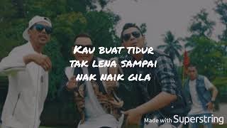 Download lagu Ost Abang Long Fadhil 2 - Senorita (Lirik) mp3