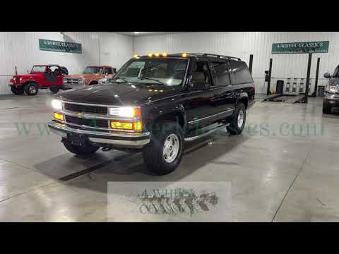 1996 Chevrolet Suburban (CC-2044398) for sale in Holland , Michigan