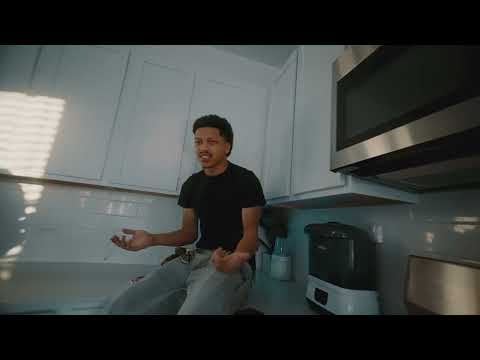 Video thumbnail for Shelf Me