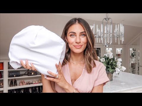 GIVING AWAY MY HANDBAGS | Lydia Elise Millen