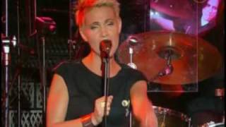 Roxette - Listen To Your Heart (Live In Barcelona 2001)