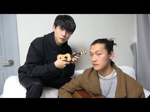 1$ guitar  Vs 1000$ guitar