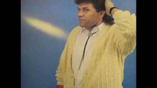 Download lagu Milos Bojanic - Krivo mi je krivo je 1986 mp3 Download lagu Milos Bojanic - Krivo mi je krivo je 1986 mp3