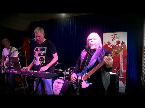 Stealer performing The Spencer Davis Group hit I'm a Man at the Gov - October 2025