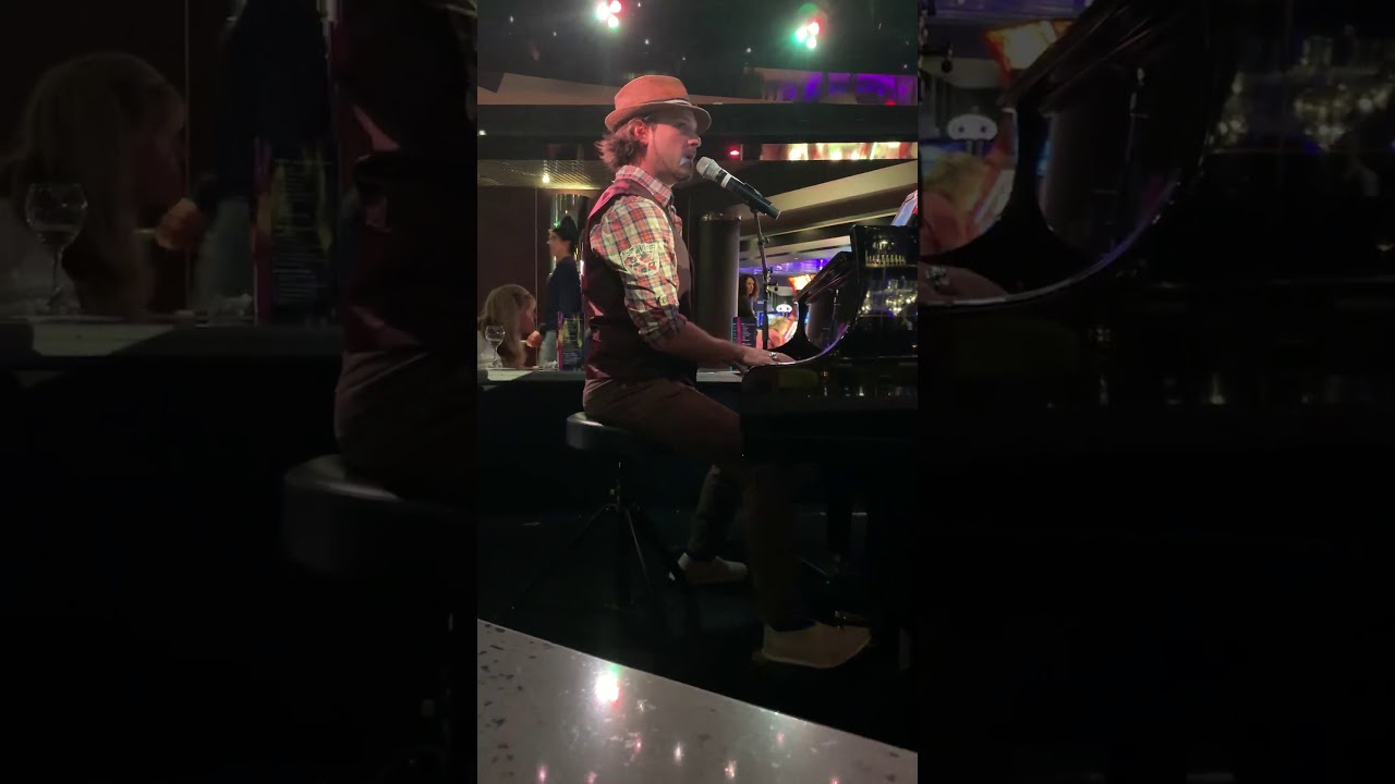 Promotional video thumbnail 3 for Joe Hollywood - Piano Entertainer