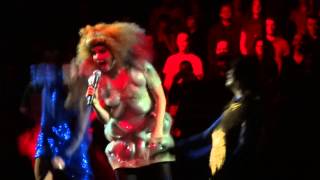 Björk - Nattura (HD) Live in Paris 2013