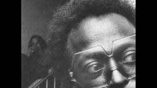 Miles Davis - Milestones (Live)