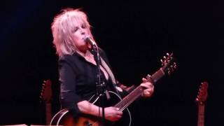 Lucinda Williams - Can't Close The Door On Love - Circus Krone 2016-June-19