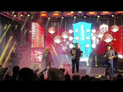 SHOW DO TRIO PARADA DURA EM SANTA FÉ DO ARAGUAIA-TOCANTINS