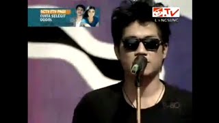 Download lagu Pemilik Hati Armada Inbox 2011 mp3