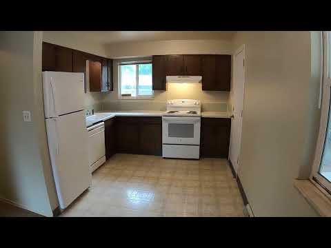 343-345 W Willox Ln - Video 2 of 2