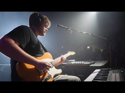 Ambient Melodic House | Live Looping In Paris! by Reinhardt Buhr