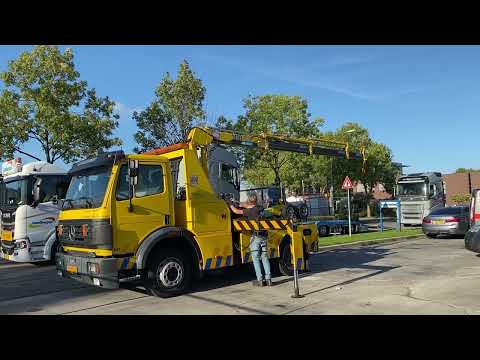 KRAANWAGEN MERCEDES SK 1922 + HMF 1402 T3