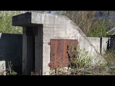 Пробрались у ЗАБРОШЕННЫЙ СОВЕТСКИЙ БУНКЕР. Нашли ПОТАЙНУЮ комнату с ПРИПАСАМИ.